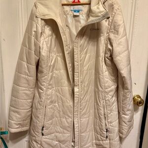 Columbia Woman’s Mighty Lite Hooded Omni Heat Jacket, Size XL, Chalk White